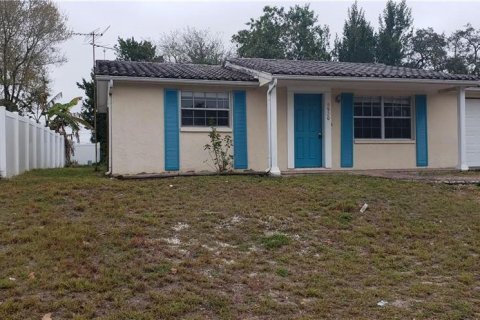 Villa ou maison à Port Richey, Floride 2 chambres, 86.96 m2 № 2373660