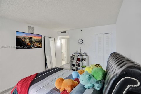 Condominio en venta en North Bay Village, Florida, 2 dormitorios, 95.69 m2 № 1753908 - foto 30