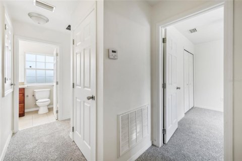 Снять в аренду таунхаус в Киссимми, Флорида 3 комнаты, 112.69м2, № 1426359 - фото 27