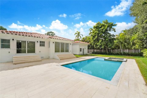 Villa ou maison à vendre à Miami Shores, Floride: 3 chambres, 204.38 m2 № 1966819 - photo 18