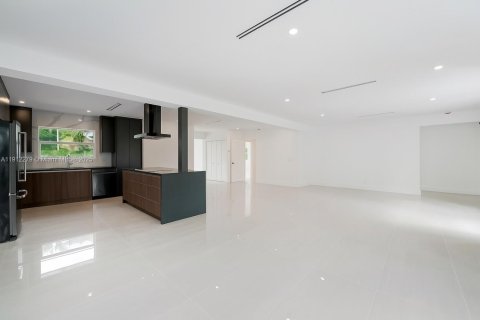 Villa ou maison à vendre à Miami Shores, Floride: 3 chambres, 204.38 m2 № 1966819 - photo 6