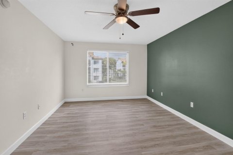 Condo in Boynton Beach, Florida, 2 bedrooms  № 2420748 - photo 18
