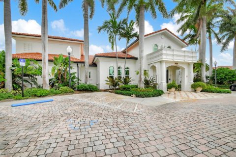 Condo in Boynton Beach, Florida, 2 bedrooms № 2420748
