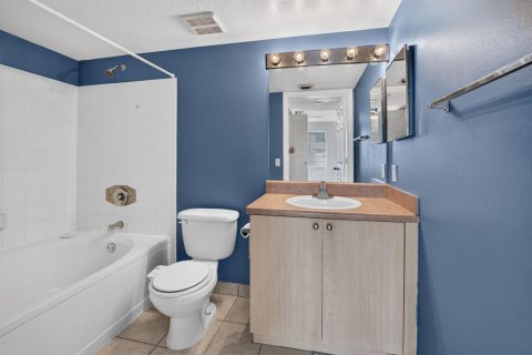 Condo in Boynton Beach, Florida, 2 bedrooms  № 2420748 - photo 20