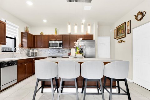 Casa en venta en Homestead, Florida, 4 dormitorios, 257.99 m2 № 2045639 - foto 10