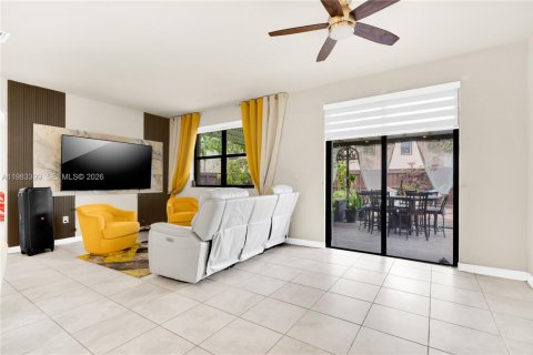 Casa en venta en Homestead, Florida, 4 dormitorios, 257.99 m2 № 2045639 - foto 16