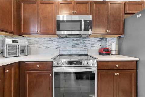 Casa en venta en Homestead, Florida, 4 dormitorios, 257.99 m2 № 2045639 - foto 14