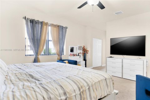 Casa en venta en Homestead, Florida, 4 dormitorios, 257.99 m2 № 2045639 - foto 22