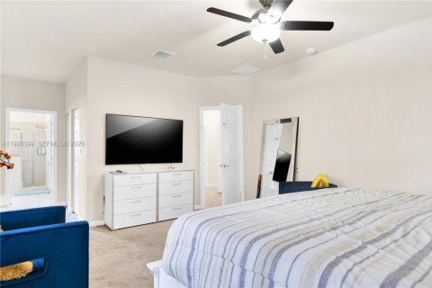 Casa en venta en Homestead, Florida, 4 dormitorios, 257.99 m2 № 2045639 - foto 21