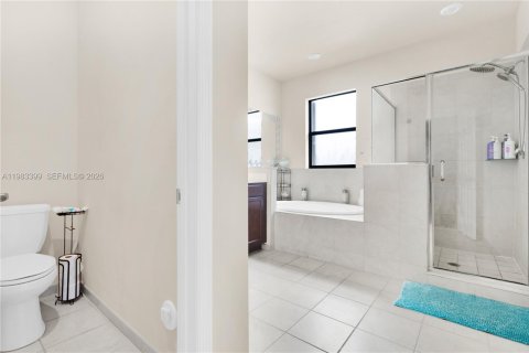 Casa en venta en Homestead, Florida, 4 dormitorios, 257.99 m2 № 2045639 - foto 27