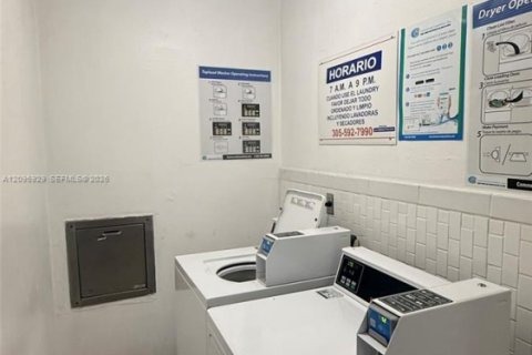 Copropriété à louer à Miami, Floride: 1 chambre, 54.91 m2 № 2385093 - photo 6