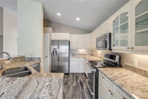 Villa ou maison à vendre à New Smyrna Beach, Floride: 3 chambres, 206.89 m2 № 1835038 - photo 23