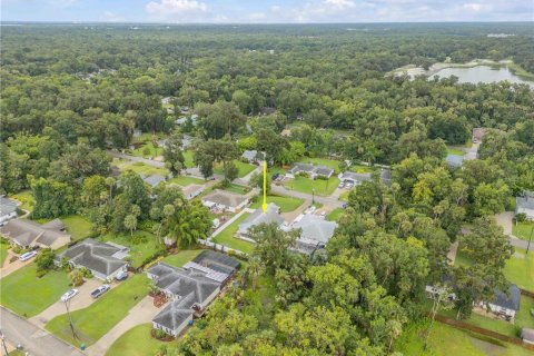 Villa ou maison à vendre à New Smyrna Beach, Floride: 3 chambres, 206.89 m2 № 1835038 - photo 28