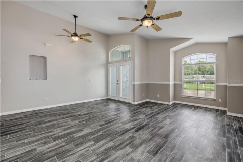 Villa ou maison à vendre à New Smyrna Beach, Floride: 3 chambres, 206.89 m2 № 1835038 - photo 14