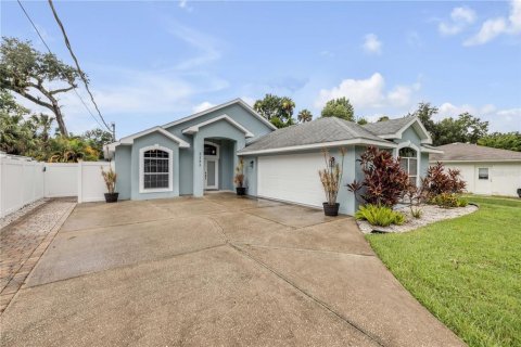 Villa ou maison à vendre à New Smyrna Beach, Floride: 3 chambres, 206.89 m2 № 1835038 - photo 10