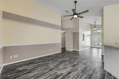 Villa ou maison à vendre à New Smyrna Beach, Floride: 3 chambres, 206.89 m2 № 1835038 - photo 18