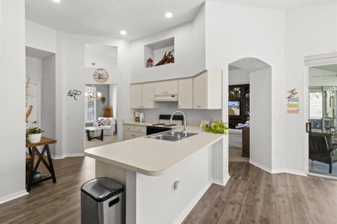 House in Beverly Hills, Florida 2 bedrooms, 184.04 sq.m. № 1648357 - photo 17