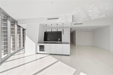 Condominio en venta en Miami, Florida, 2 dormitorios, 198.16 m2 № 1467756 - foto 13