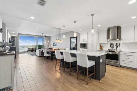 Copropriété à vendre à Clearwater, Floride: 2 chambres, 186.08 m2 № 2107011 - photo 7