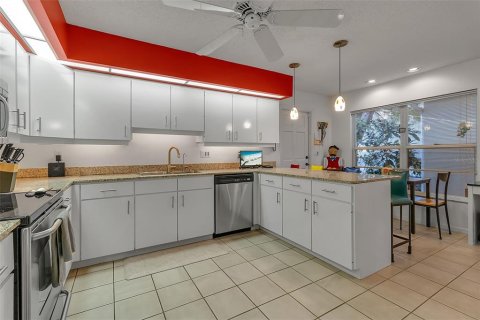 Купить виллу или дом в Сарасота, Флорида 7 комнат, 280.01м2, № 2199311 - фото 19