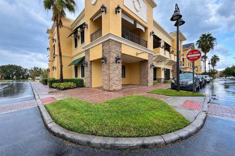 Immobilier commercial à Orlando, Floride 70.79 m2 № 2415180
