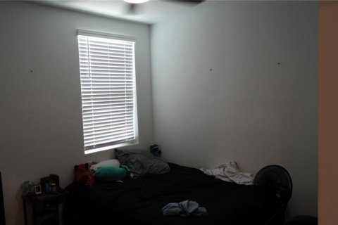House in Kissimmee, Florida 3 bedrooms, 139.91 sq.m. № 2210513 - photo 23