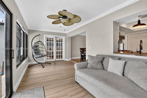 Casa en venta en Sunrise, Florida, 2 dormitorios, 133.59 m2 № 1950721 - foto 18