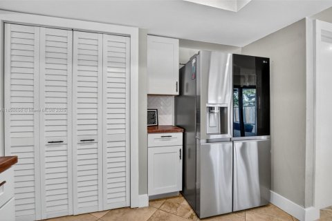 Casa en venta en Sunrise, Florida, 2 dormitorios, 133.59 m2 № 1950721 - foto 12