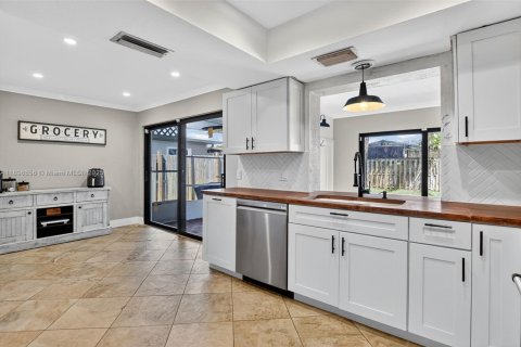 Casa en venta en Sunrise, Florida, 2 dormitorios, 133.59 m2 № 1950721 - foto 10