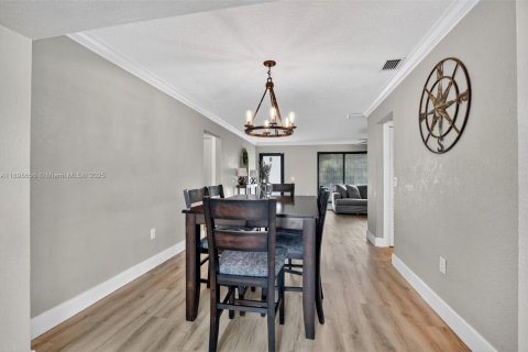 Casa en venta en Sunrise, Florida, 2 dormitorios, 133.59 m2 № 1950721 - foto 9