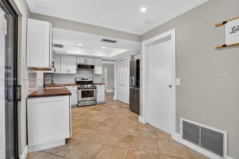 Casa en venta en Sunrise, Florida, 2 dormitorios, 133.59 m2 № 1950721 - foto 14