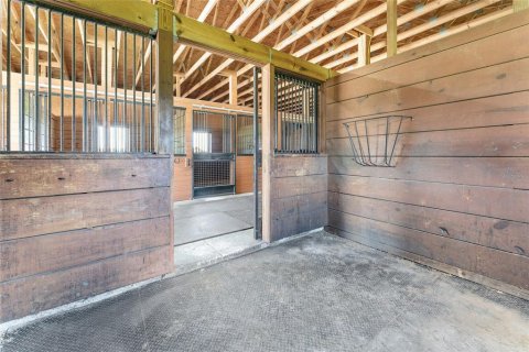 Villa ou maison à louer à Morriston, Floride: 40.13 m2 № 1750277 - photo 18