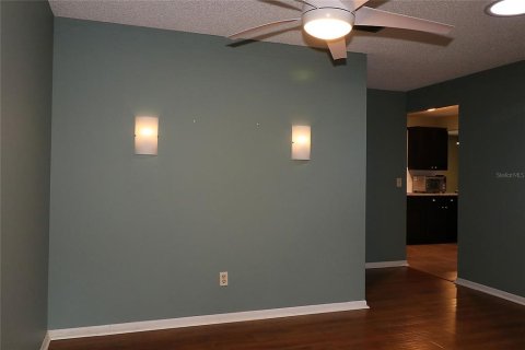 House in Ocala, Florida 2 bedrooms, 132.29 sq.m. № 1801785 - photo 5