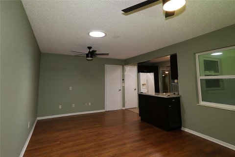 House in Ocala, Florida 2 bedrooms, 132.29 sq.m. № 1801785 - photo 9