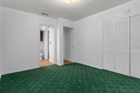House in Homosassa, Florida 3 bedrooms, 190.45 sq.m. № 2227242 - photo 27