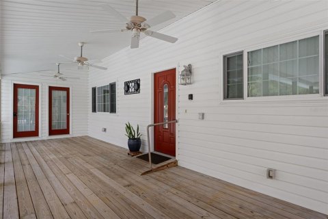 House in Homosassa, Florida 3 bedrooms, 190.45 sq.m. № 2227242 - photo 30