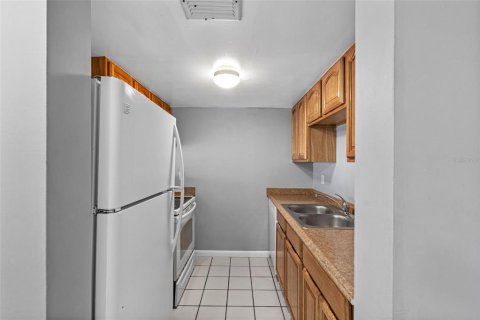 Condominio en venta en Tampa, Florida, 2 dormitorios, 101.64 m2 № 1885784 - foto 13