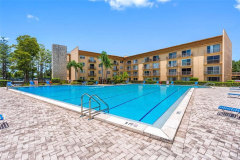 Condominio en venta en Tampa, Florida, 2 dormitorios, 101.64 m2 № 1885784 - foto 27