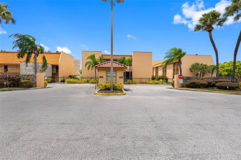 Condominio en venta en Tampa, Florida, 2 dormitorios, 101.64 m2 № 1885784 - foto 1