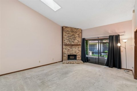 Condo in Winter Park, Florida, 3 bedrooms  № 2215344 - photo 10