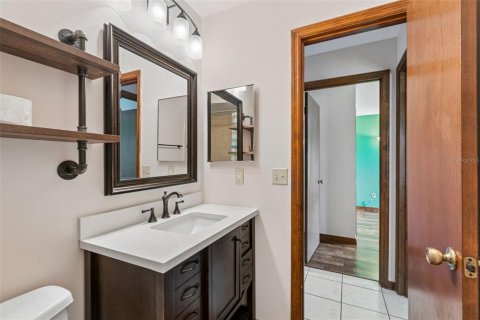 Condo in Winter Park, Florida, 3 bedrooms  № 2215344 - photo 15