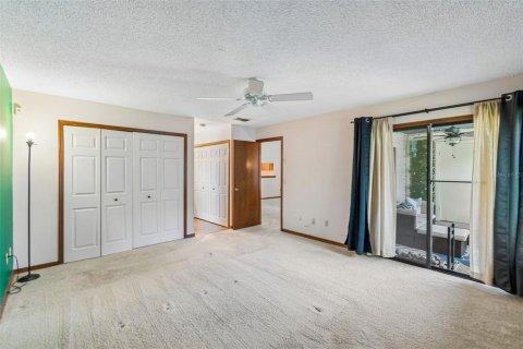 Condo in Winter Park, Florida, 3 bedrooms  № 2215344 - photo 18