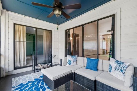 Condo in Winter Park, Florida, 3 bedrooms  № 2215344 - photo 23