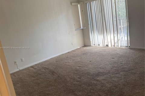 Copropriété à louer à Davie, Floride: 2 chambres, 102.19 m2 № 1954833 - photo 8