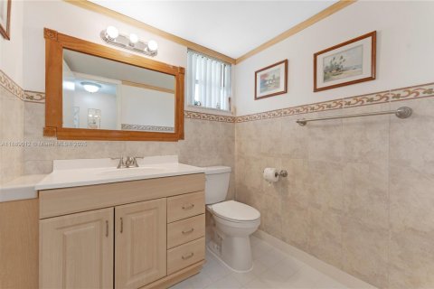 Condominio en venta en Dania Beach, Florida, 1 dormitorio, 74.32 m2 № 1948900 - foto 16