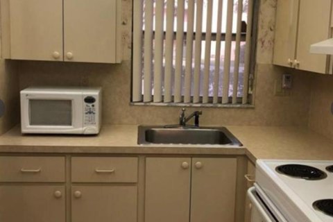 Copropriété à vendre à Sunrise, Floride: 2 chambres, 78.97 m2 № 2084592 - photo 4