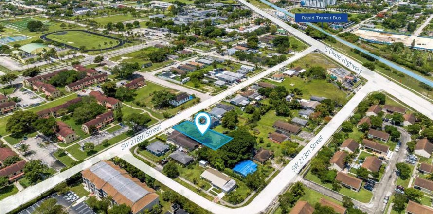 Propiedad comercial en Miami, Florida № 2154704