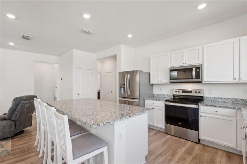 House in Mascotte, Florida 3 bedrooms, 142.79 sq.m. № 2110324 - photo 12