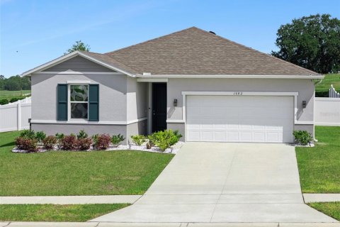 Casa en Mascotte, Florida 3 dormitorios, 142.79 m2 № 2110324