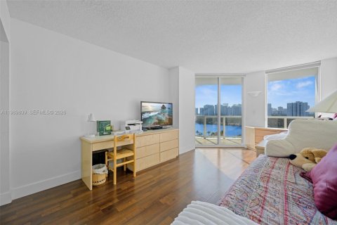 Купить кондоминиум в Авентура, Флорида 2 спальни, 135.64м2, № 2051809 - фото 12